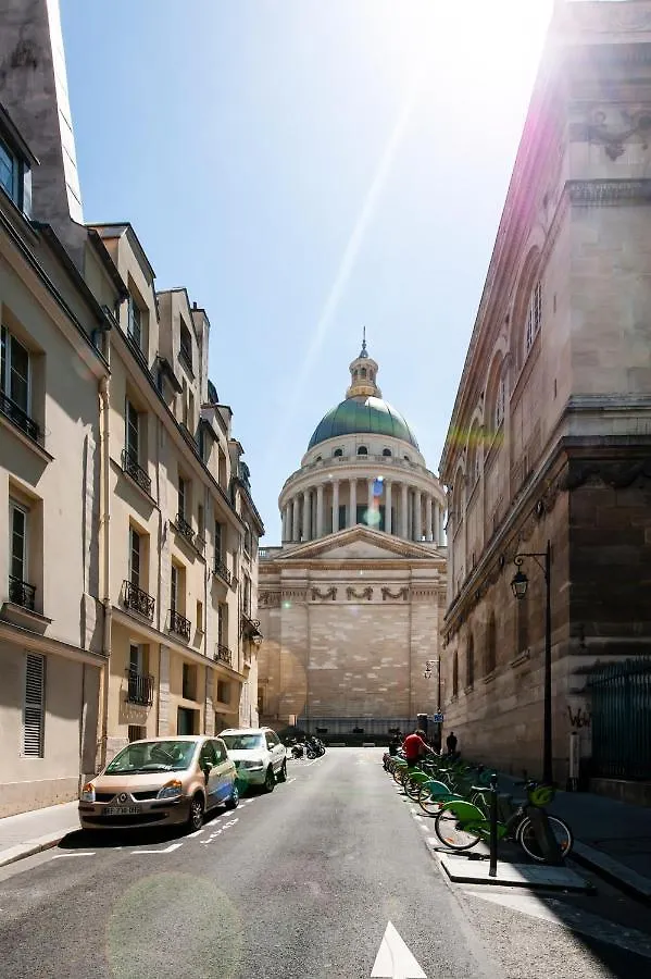 Apartment Paris Place Pantheon France